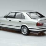 BMW Alpina B10 4.6 E34 Ezüst MCG 1:18