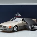 Mercedes 500 SL R129 Füstös Ezüst Norev 1:18