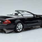 Mercedes SL500 R230 Fekete Norev 1:18