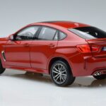 BMW BMW X6M F86 SUV Piros Norev 1:18 1:18 Fém