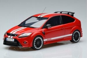 Ford Focus Mk2 RS Ferdehátú Le Mans Piros Otto 1:18
