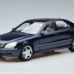 Mercedes Mercedes AMG S55 W220 Szedán Kék Norev 1:18 1:18 Fém