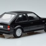 Opel Opel Kadett D GTE Ferdehátú Fekete MCG 1:18 1:18 Fém