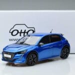 Peugeot Peugeot 208 GT Line Kék Otto 1:18 1:18 Gyanta
