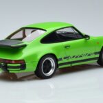 Porsche Porsche 911 3.2 Carrera Kupé Limezöld GT Spirit 1:18 1:18 Gyanta