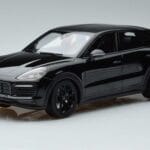 Porsche Porsche Cayenne S Coupe Minichamps 1:18 1:18 Fém