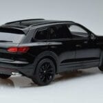Volkswagen Volkswagen Touareg CR Fekete FAW 1:18 1:18 Fém