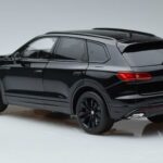 Volkswagen Volkswagen Touareg CR Fekete FAW 1:18 1:18 Fém