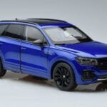Volkswagen Volkswagen Touareg CR Kék FAW 1:18 1:18 Fém