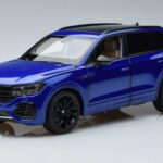 Volkswagen Volkswagen Touareg CR Kék FAW 1:18 1:18 Fém