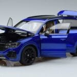 Volkswagen Volkswagen Touareg CR Kék FAW 1:18 1:18 Fém