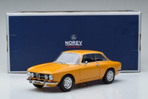 Alfa Romeo 1750 GTV Sárga Norev 1:18 187910 Fém – 7. kép a 7-ből