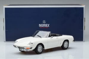 Alfa Romeo 2000 Spider Fehér Norev 1:18 187882 Fém – 7. kép a 7-ből