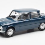 Alfa Romeo Giulia TI Petróleum Kék Norev 1:18