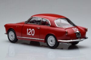 Alfa Romeo Giulietta SV #120 Mille Miglia 1956 Kyosho 1:18 08957A Fém – 6. kép a 9-ből