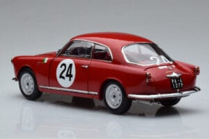 Alfa Romeo Giulietta SV #24 Targa Florio 1958 Kyosho 1:18 08957B Fém – 6. kép a 9-ből