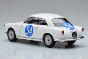 Alfa Romeo Giulietta SV #34 Targa Florio 1960 Kyosho 1:18 08957C Fém – 6. kép a 9-ből