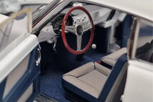 Alfa Romeo Giulietta SV #34 Targa Florio 1960 Kyosho 1:18 08957C Fém – 7. kép a 9-ből