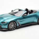Aston Martin V12 Vantage Roadster Tayos Türkiz Zöld GT Spirit 1:18 GT445