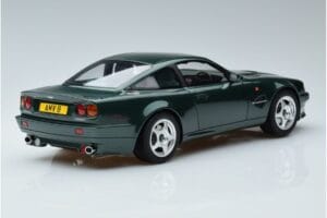 Aston Martin V8 Vantage Le Mans GT Spirit 1:18 GT401 Gyanta – 2. kép a 6-ből
