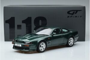 Aston Martin V8 Vantage Le Mans GT Spirit 1:18 GT401 Gyanta – 6. kép a 6-ből
