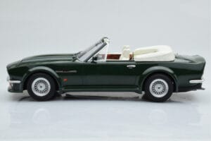 Aston Martin V8 Vantage Volante Zöld GT Spirit 1:18 ZM091 Gyanta – 3. kép a 6-ből