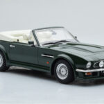 Aston Martin V8 Vantage Volante Zöld GT Spirit 1:18 - image 4 of 6