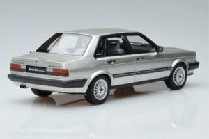 Audi 80 B2 Quattro Otto 1:18 OT940 Gyanta – 2. kép a 6-ből