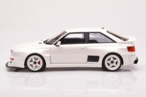 Audi 80 B4 Coupe RS2 Prior Design Fehér Otto 1:18 OT913 Gyanta – 3. kép a 6-ből