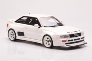 Audi 80 B4 Coupe RS2 Prior Design Fehér Otto 1:18 OT913 Gyanta – 4. kép a 6-ből