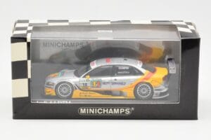 Audi A4 B7 DTM Team Audi Sport Phoenix #15 O. Jarvis DTM 2008 Minichamps 1:43 400081715 Fém – 4. kép a 4-ből