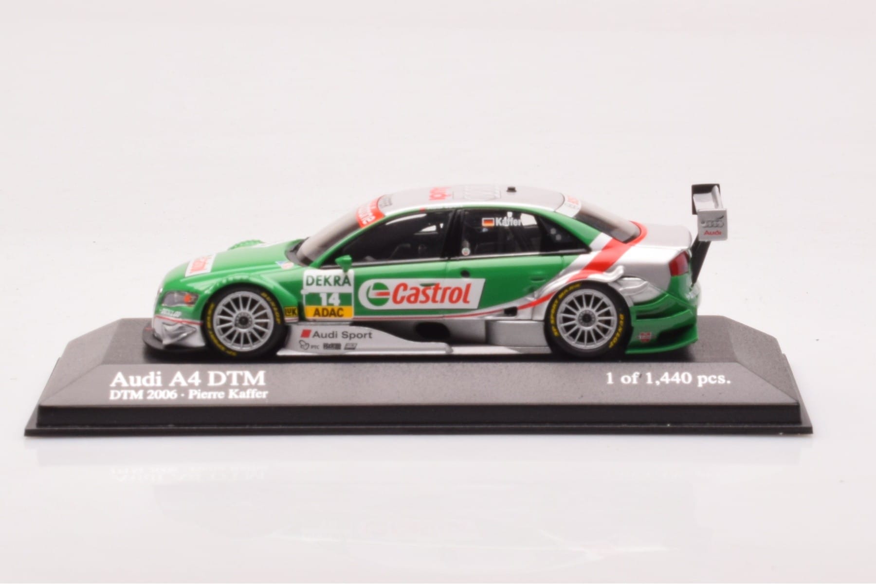Audi A4 B7 DTM Team Phoenix #14 F. Kaffer DTM 2006 Minichamps 1:43 400061514 Fém