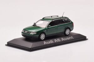 Audi A6 C5 Avant Zöld Minichamps 1:43 5010106213 Fém – 2. kép a 4-ből