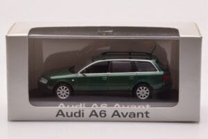 Audi A6 C5 Avant Zöld Minichamps 1:43 5010106213 Fém – 4. kép a 4-ből