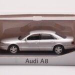 Audi A8 D2 Ezüst Minichamps 1:43 - image 4 of 4