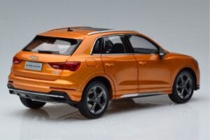 Audi Q3 F3 Narancssárga FAW 1:18 05730Q32019 Fém – 3. kép a 7-ből
