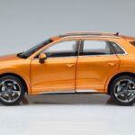 Audi Q3 F3 Narancssárga FAW 1:18 05730Q32019 Fém - image 4 of 7
