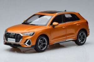 Audi Q3 F3 Narancssárga FAW 1:18 05730Q32019 Fém