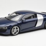 Audi R8 4.2 FSI V8 Kék Kyosho 1:18 09213BL