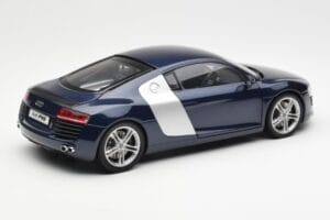 Audi R8 4.2 FSI V8 Kék Kyosho 1:18 09213BL Fém – 3. kép a 8-ből