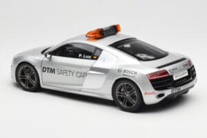 Audi R8 5.2 DTM Safety Car 2010 Kyosho 1:18 09216DTM Fém – 7. kép a 8-ből