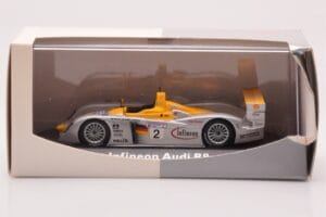 Audi R8 Infineon #2 Winner ALMS Petit Le Mans 2002 Minichamps 1:43 400021382 Fém – 4. kép a 4-ből