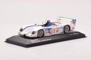 Audi R8 #2 E. Pirro / F. Biela / A. McNish 12 Hours of Sebring 2nd Place 2005 Minichamps 1:43 400051302 Fém – 2. kép a 4-ből