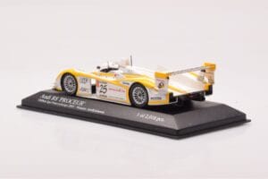 Audi R8 #25 S. Ara / T. Kristensen Winners 1000km Spa 2003 Minichamps 1:43 400031325 Fém – 3. kép a 4-ből