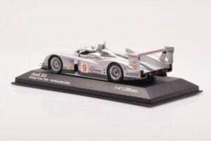 Audi R8 #9 M. Salo / Kane / McCarthy Sebring 12 Hours 2003 Minichamps 1:43 400031399 Fém – 3. kép a 4-ből