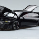 Audi R8 Performance Fekete Kengfai 1:18 - image 2 of 10