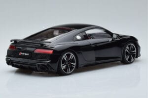 Audi R8 Performance Fekete Kengfai 1:18 VAKF-0353 Fém – 3. kép a 10-ből