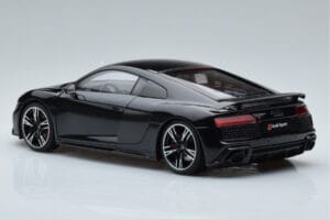 Audi R8 Performance Fekete Kengfai 1:18 VAKF-0353 Fém – 7. kép a 10-ből