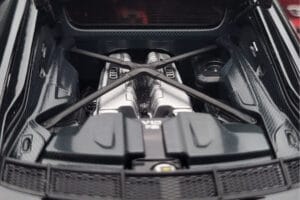 Audi R8 Performance Fekete Kengfai 1:18 VAKF-0353 Fém – 9. kép a 10-ből
