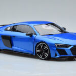 Audi R8 Performance Kék Kengfai 1:18 - image 6 of 10